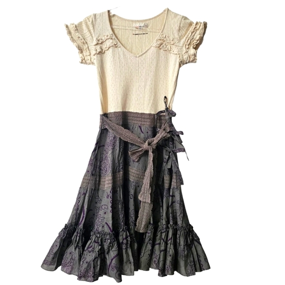 Odd Molly Dresses & Skirts - ♥︎ ODD MOLLY ♥︎ Cotton Ruffle & Lace With Sweetheart Neckline • Dress Size 2